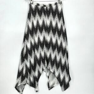 Bobeau Asymmetrical Pull On Black White Boho Casual Maxi Skirt Women’s Size 1X